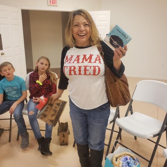 Meet your Posher, Dana - Picture 4 of 4